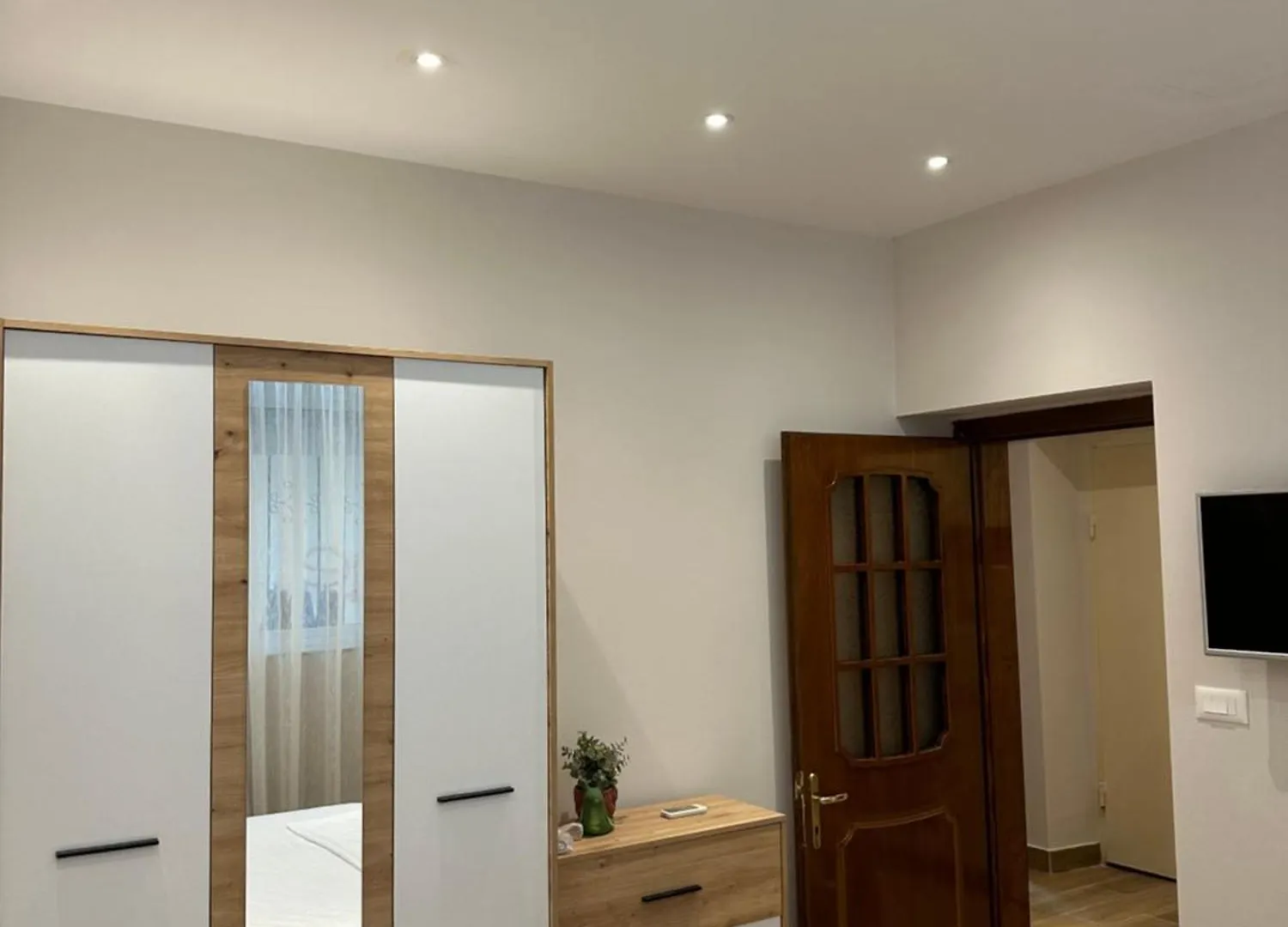 Tirana Home
